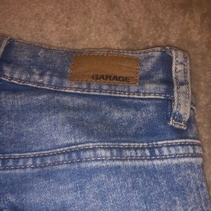 garage light wash skinny jeans